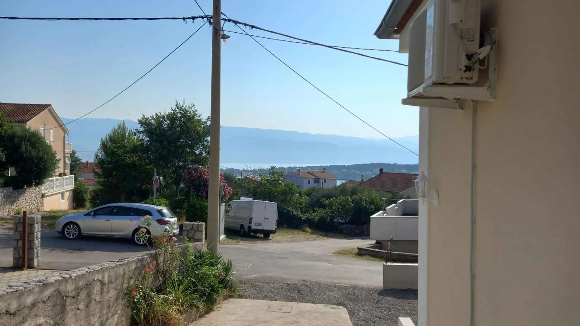 Apartment In Silo/Insel Krk 13547